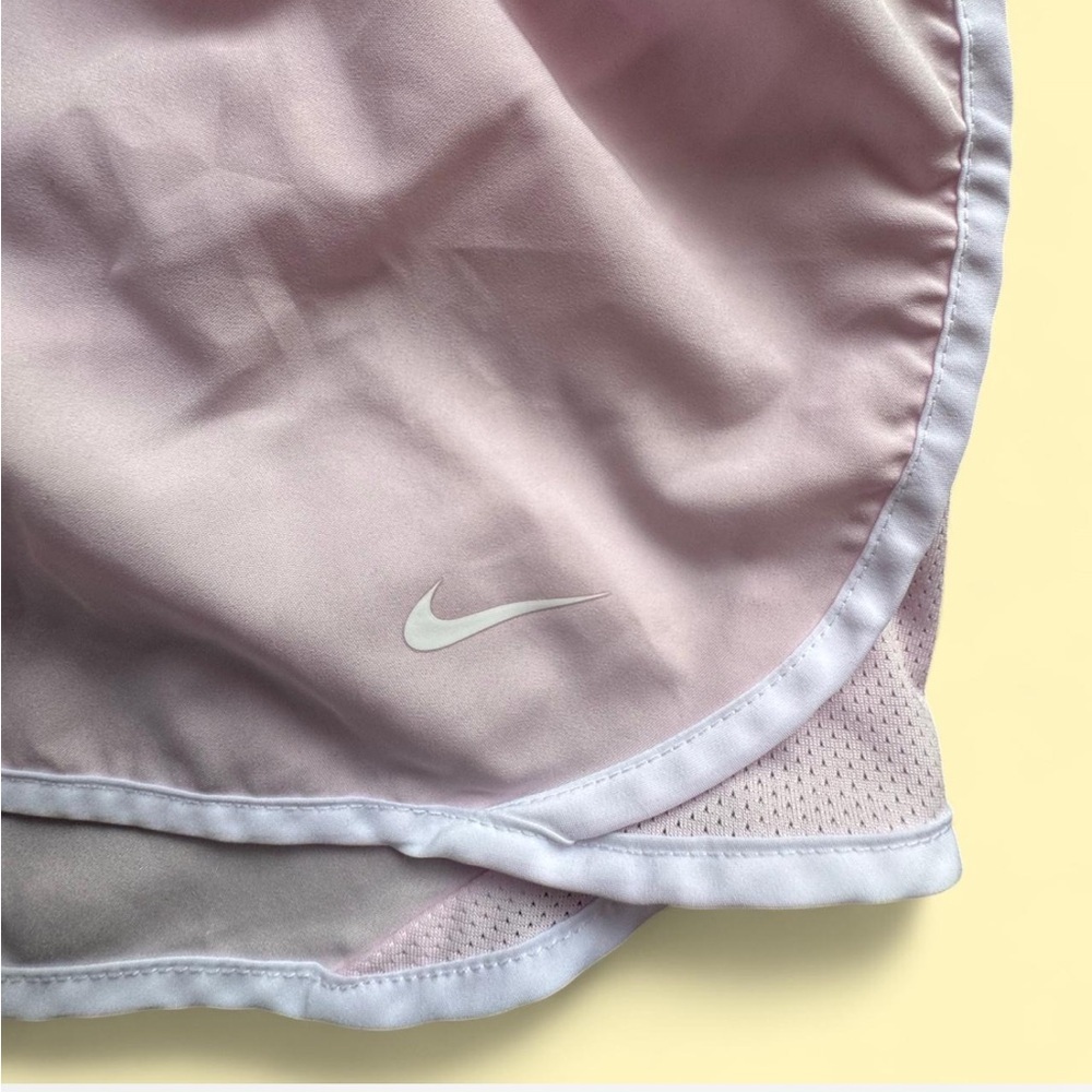 Sold - Picture 3 of 5